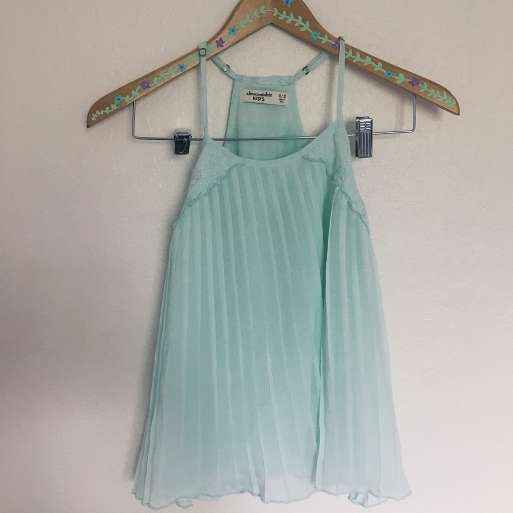 turquoise pleated tank top (Abercrombie & Fitch)